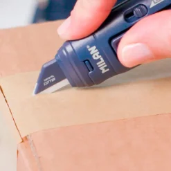 Cutter hoja cerámica stick azul marino.<Milan Outlet