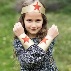 Diadema y muñequeras superheroína<Great Pretenders Hot