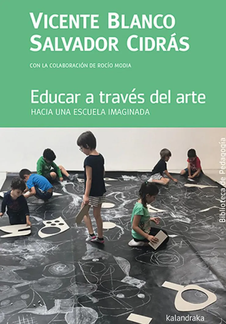Educar a través del arte< Sale