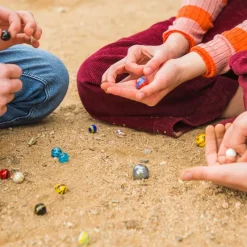 Juego de canicas<Me and Mine Sale