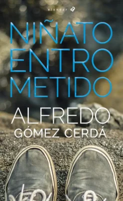 Niñato entrometido< Sale