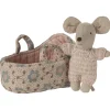Ratoncito bebé en capazo rosa 6cm<Maileg Sale