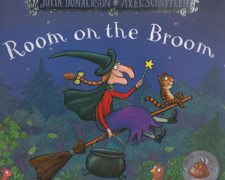 Room on the broom< Online