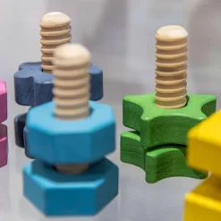 Set de tornillos y tuercas de madera<Tickit Online